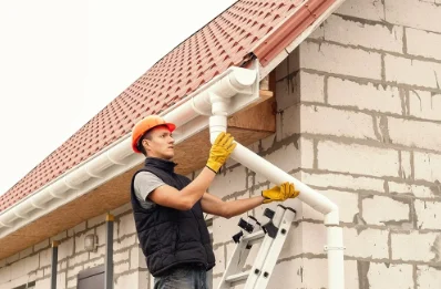 Pose et remplacement de gouttières à Durfort